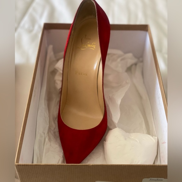 Red Christian Louboutin stiletto heel. Shortly worn 3 times. No longer fit. - Picture 5 of 5